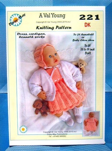 Dolls knitting pattern