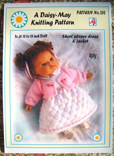 Dolls knitting pattern 252 - dolls, no